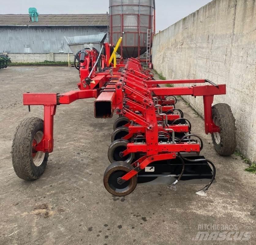 MaterMacc UNICA S 中耕管理機