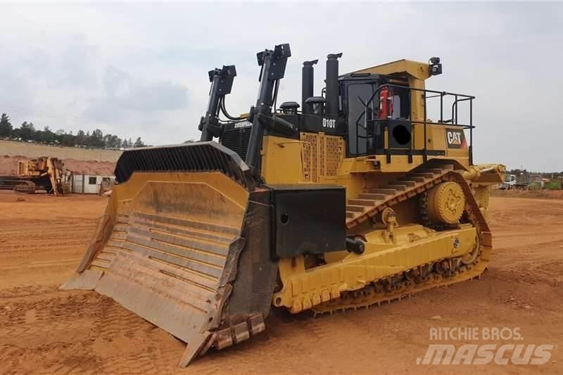 CAT  D10T 履帶推土機