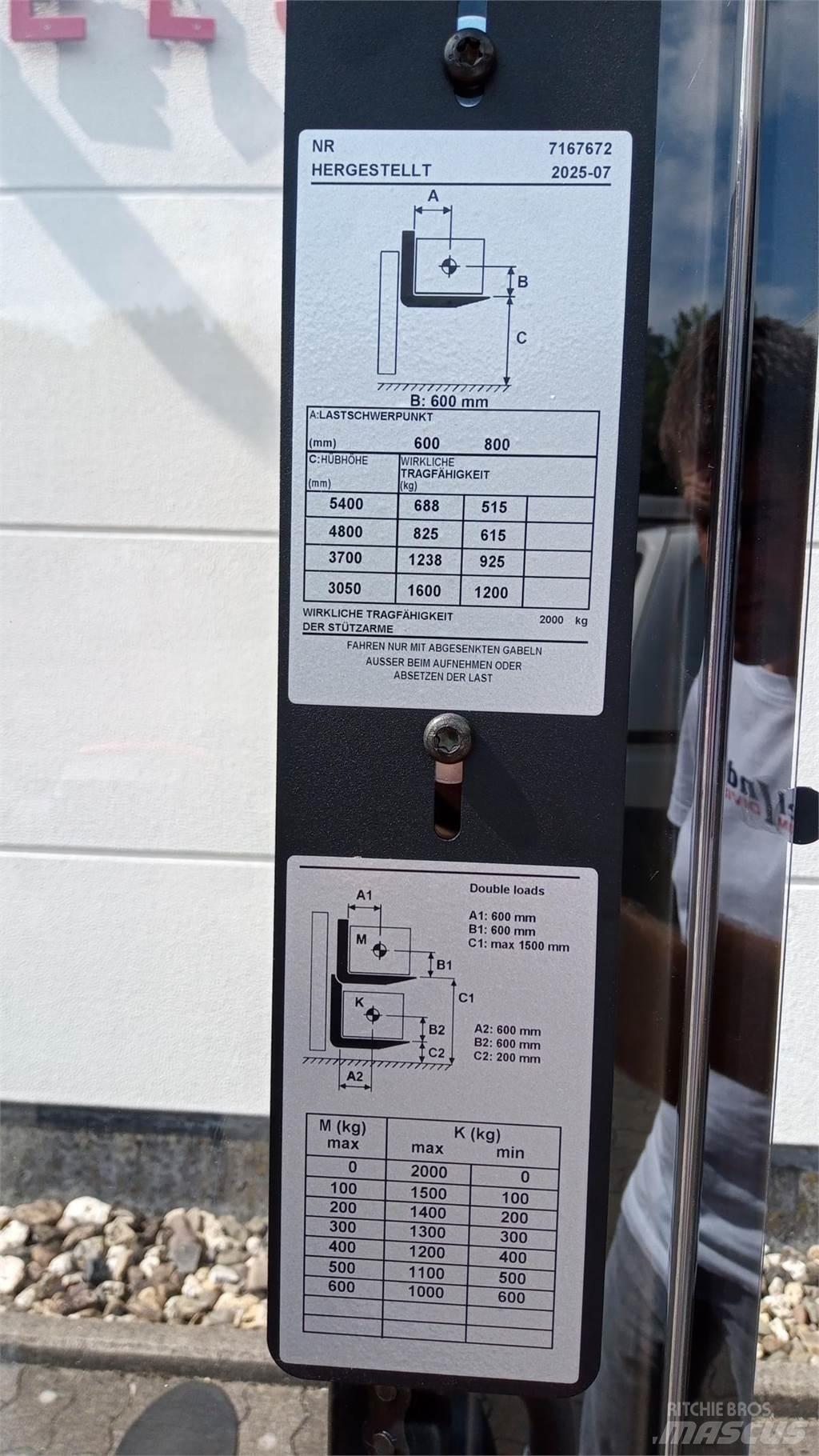Toyota SWE160L 行走控制式堆積機