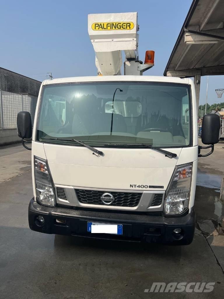 Palfinger P 200 A 卡車裝載高空作業車