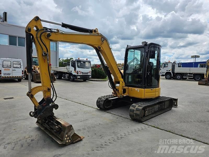 CAT 305 C 小型挖土機/掘鑿機<7t(小型挖掘機)
