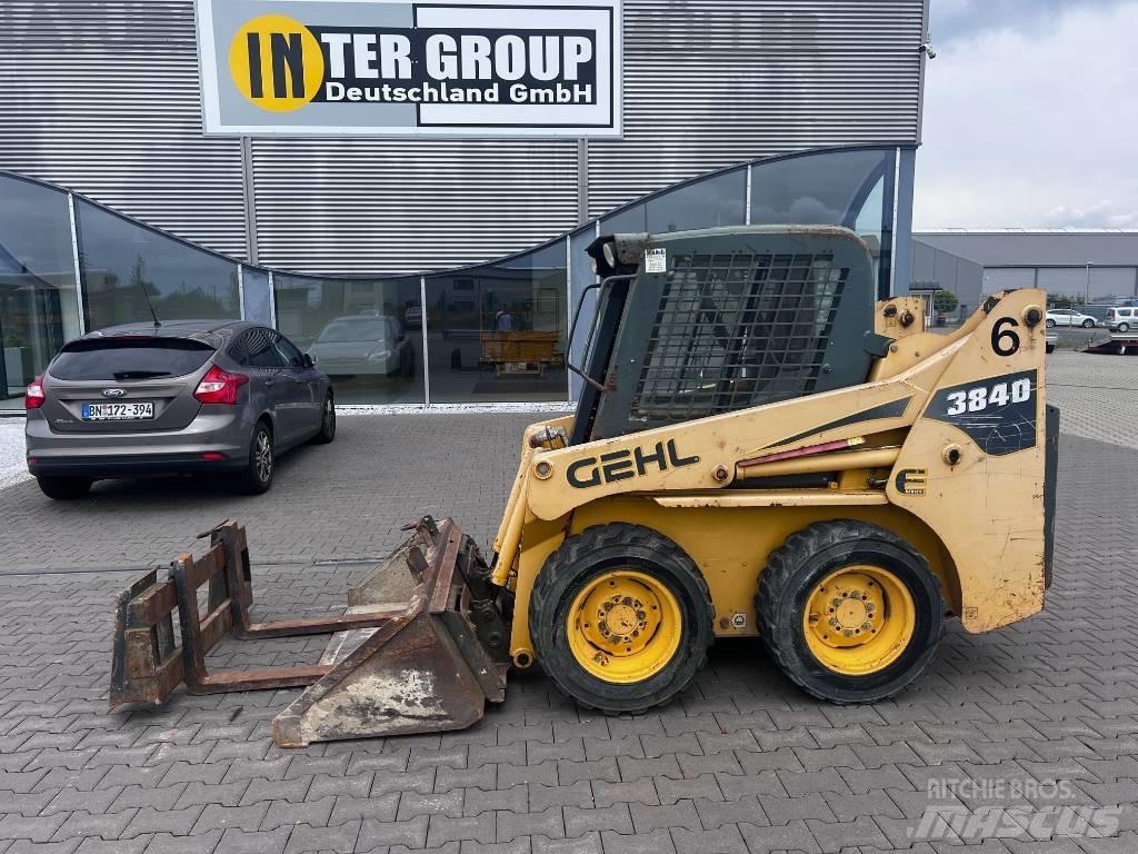 Gehl 3840 E 滑移轉向裝載機