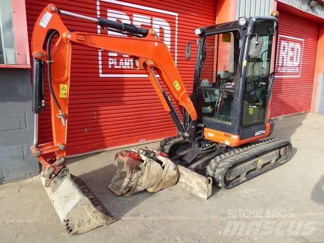 Kubota U 27-4 小型挖土機/掘鑿機<7t(小型挖掘機)