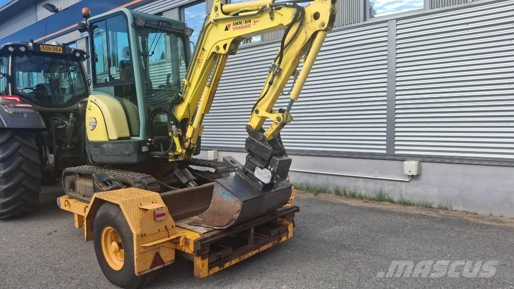 Yanmar Vio 30 小型挖土機/掘鑿機<7t(小型挖掘機)