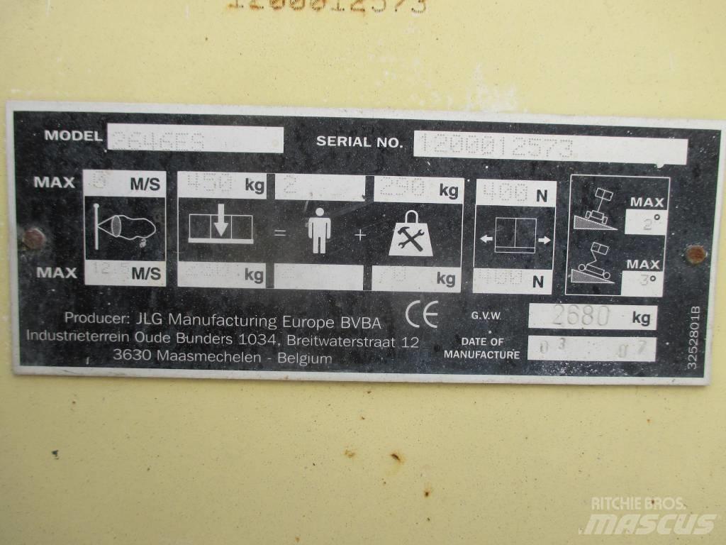JLG 2646 ES 剪式升降機