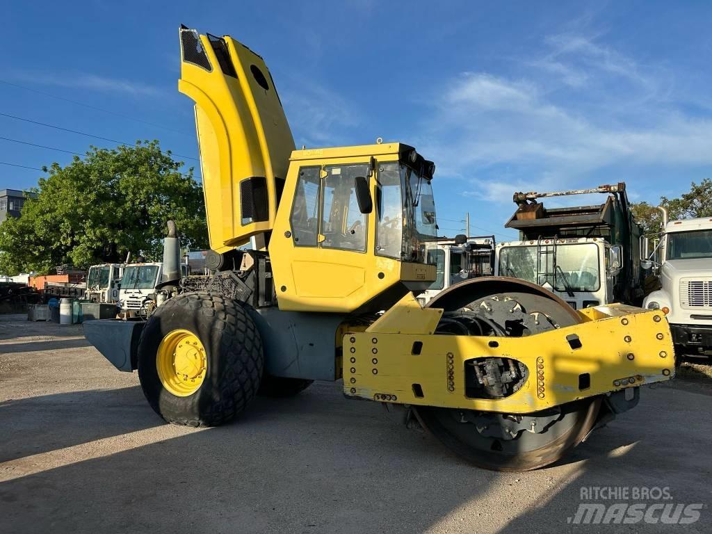Bomag BW 219 D H-4 單輪滾壓機