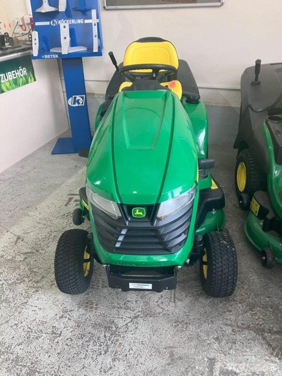 John Deere X350R 騎乘式割草機