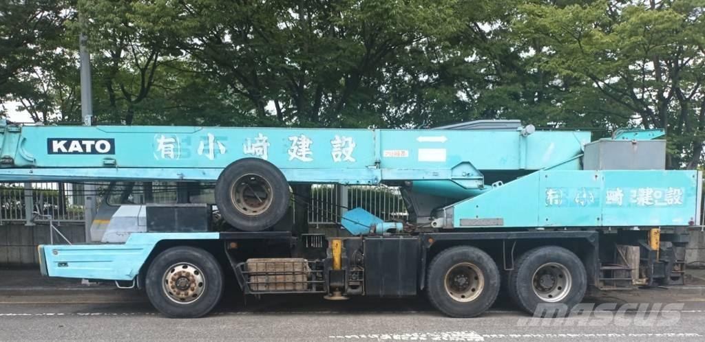 Kato NK 200 H V 越野起重機