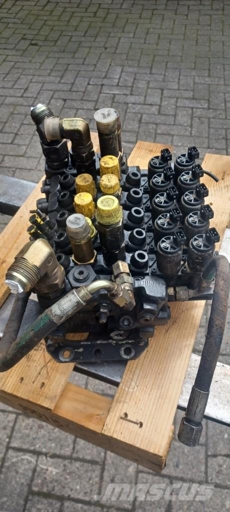 Valmet 911.1 收穫機