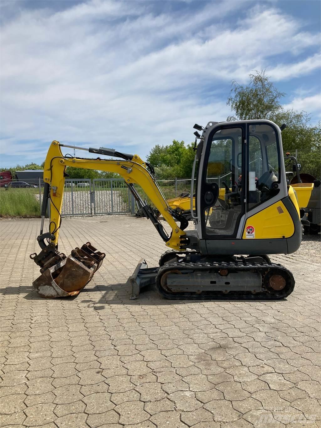 Wacker Neuson ET24 小型挖土機/掘鑿機<7t(小型挖掘機)