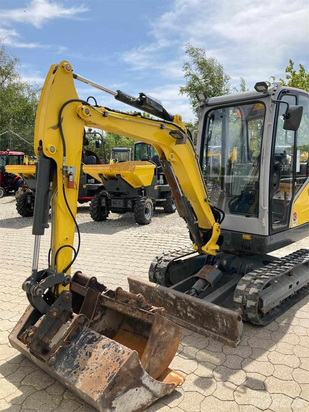 Wacker Neuson ET24 小型挖土機/掘鑿機<7t(小型挖掘機)