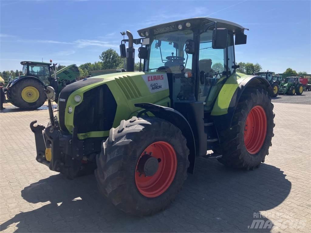 CLAAS Arion 640 曳引機