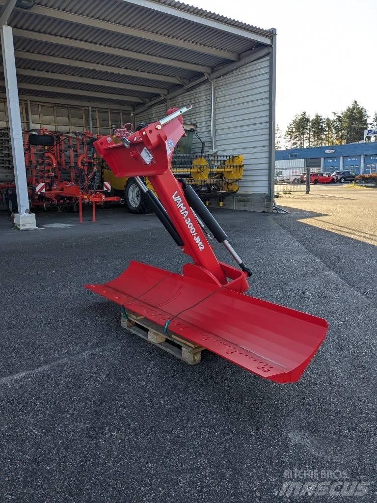 Vama 300 JH 2 刮路機
