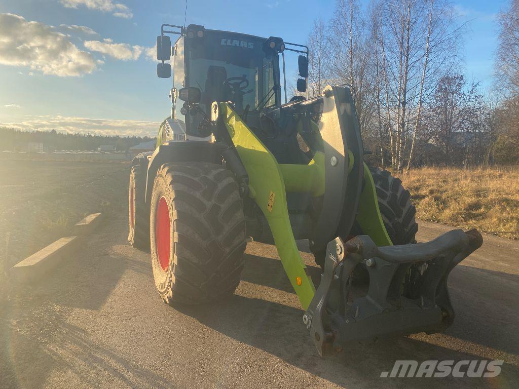CLAAS Torion 956 輪胎式裝載機
