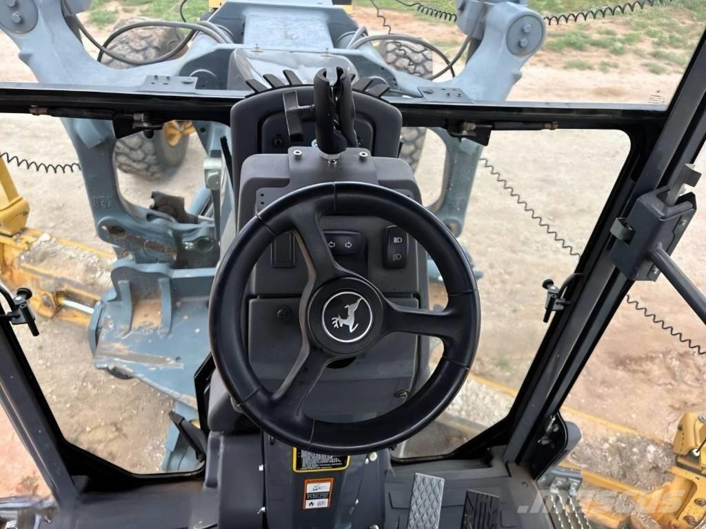 DEERE 772GP 平土機