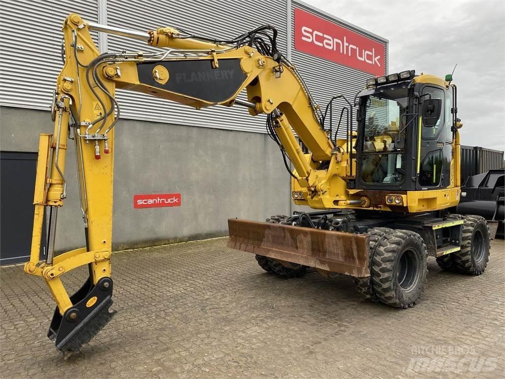 Komatsu PW118MR-11 旋轉式挖土機/掘鑿機/挖掘機