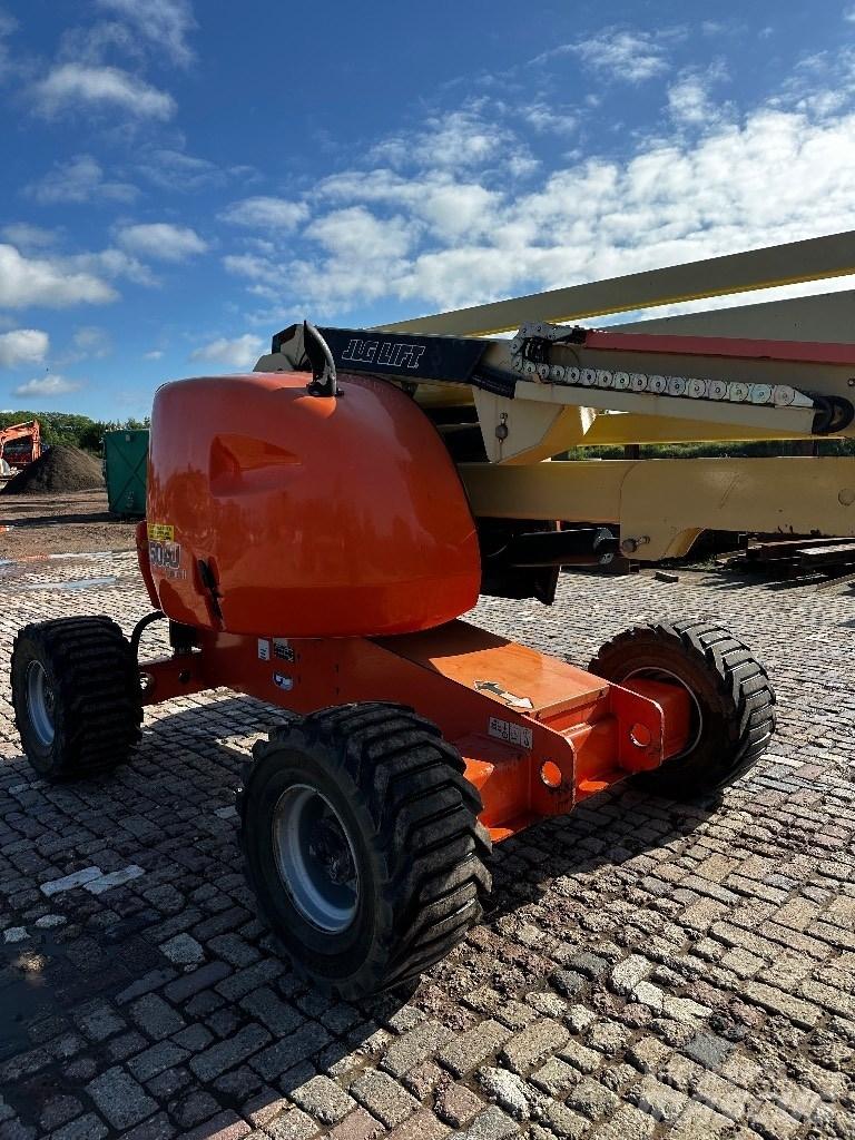 JLG 450 AJ II 曲臂高空作業車