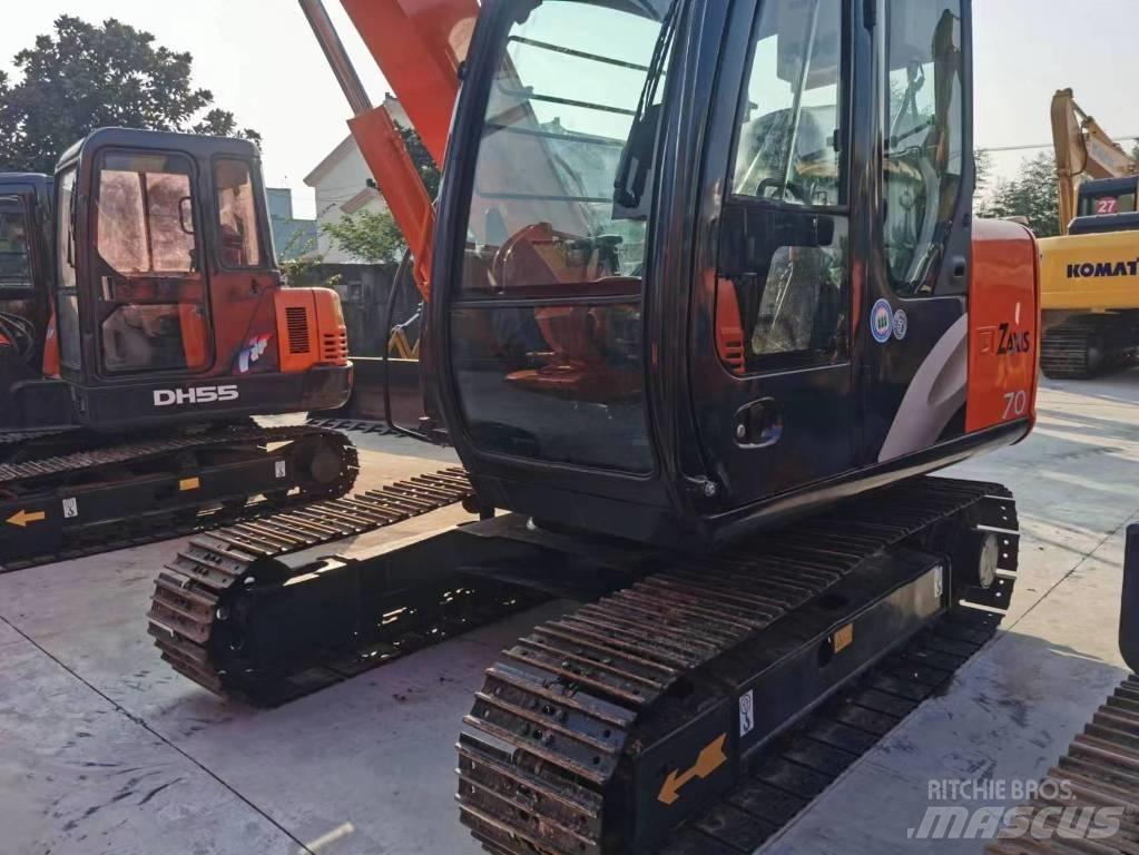 Hitachi ZX 70 中型挖土機/掘鑿機/挖掘機 7t-12t