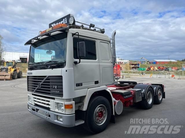 Volvo F 12 曳引機組件