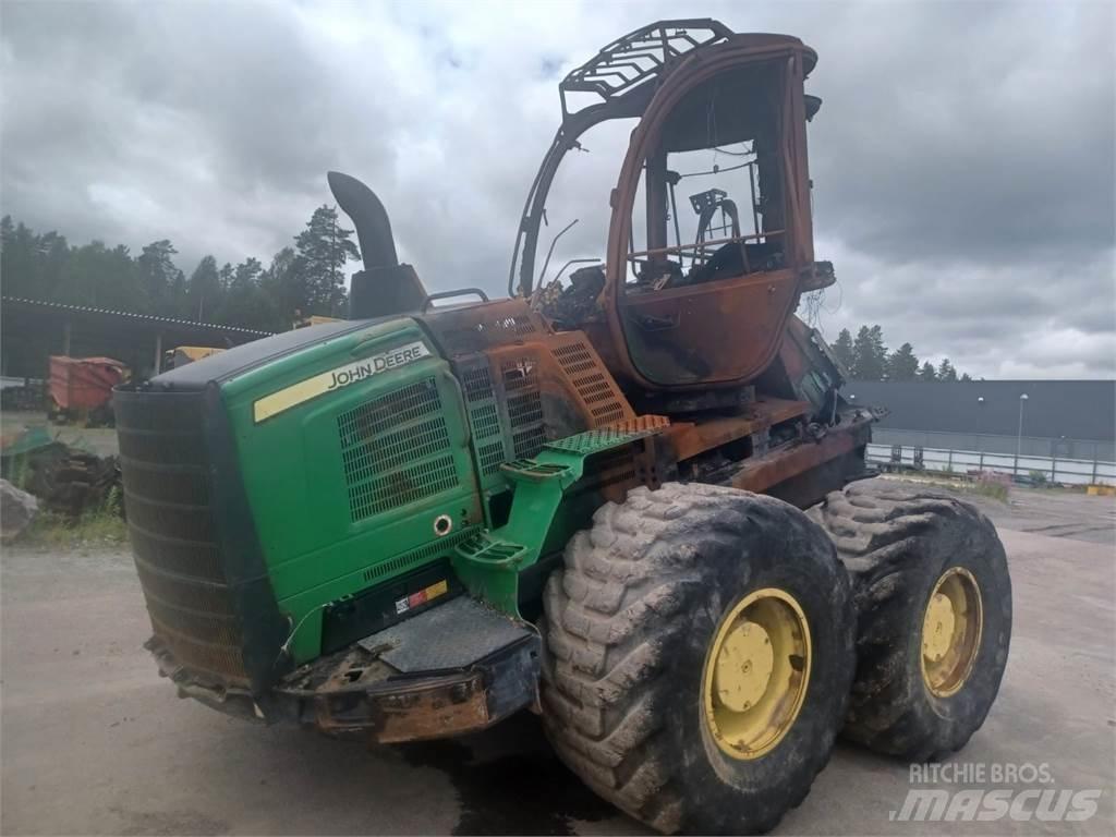 John Deere 1910G 集運機