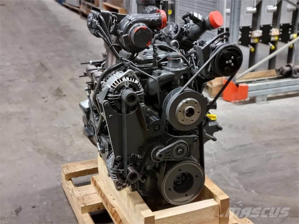 Komatsu 49 AWF 引擎/發動機