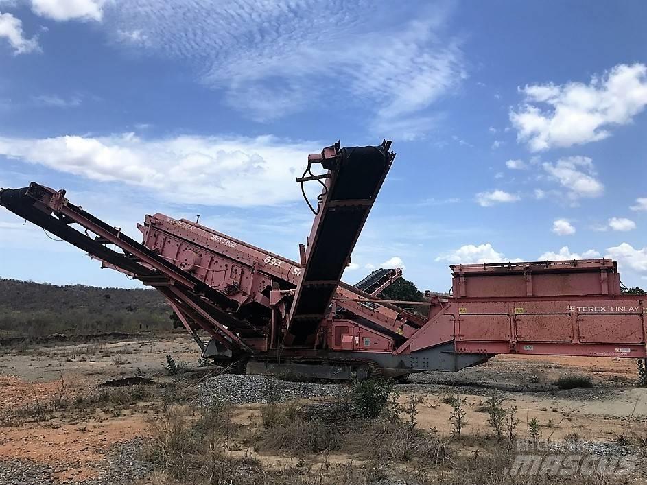 Terex Finlay 694T 移動式篩選機