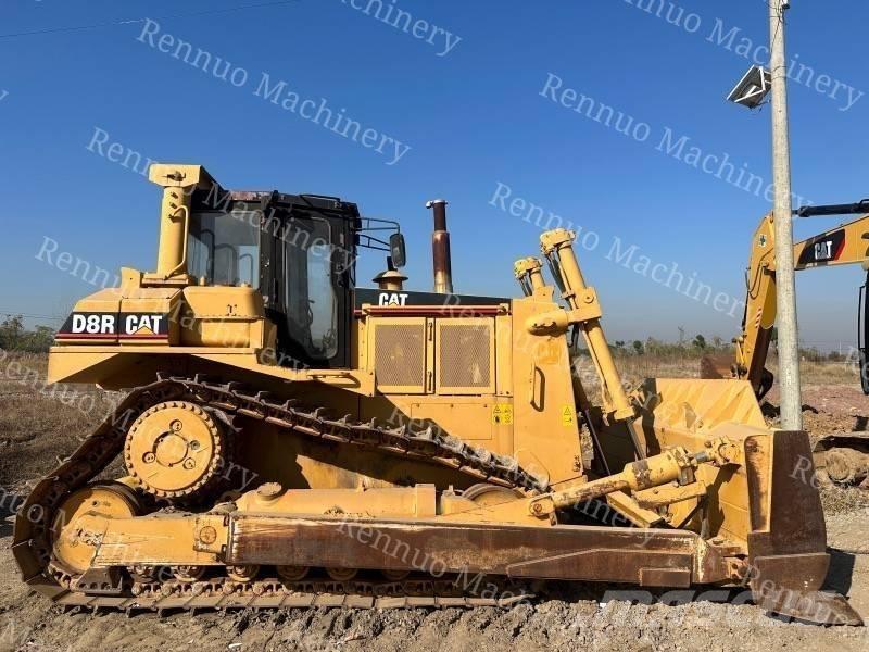 CAT D 8 R 履帶推土機