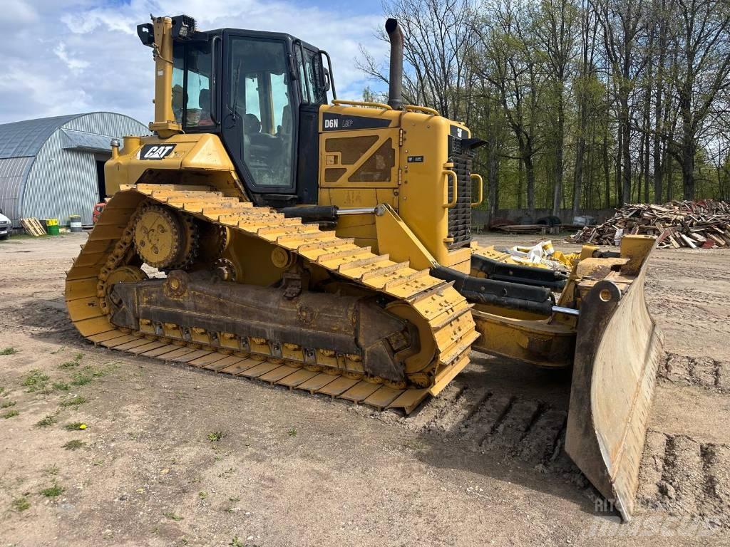 CAT D 6 N 履帶推土機
