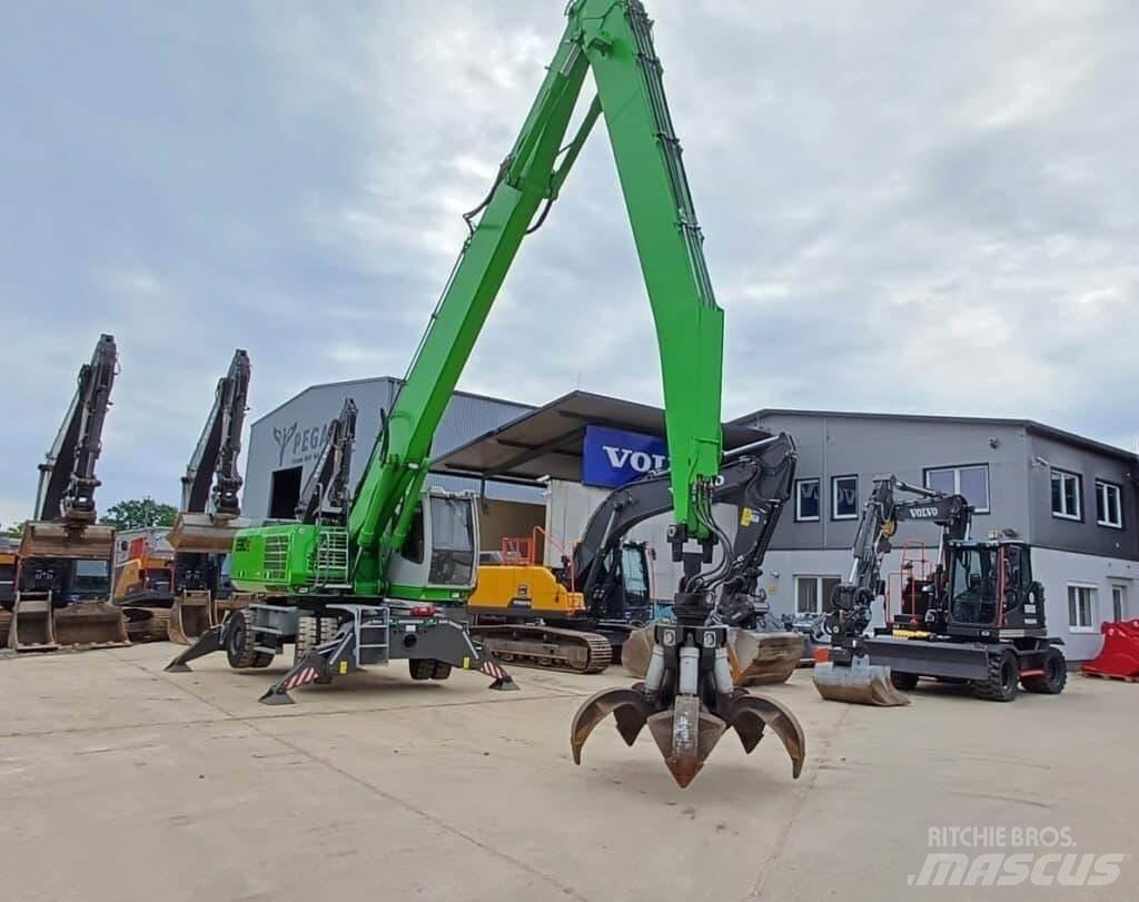 Sennebogen 830E 廢棄物/工業用操作車