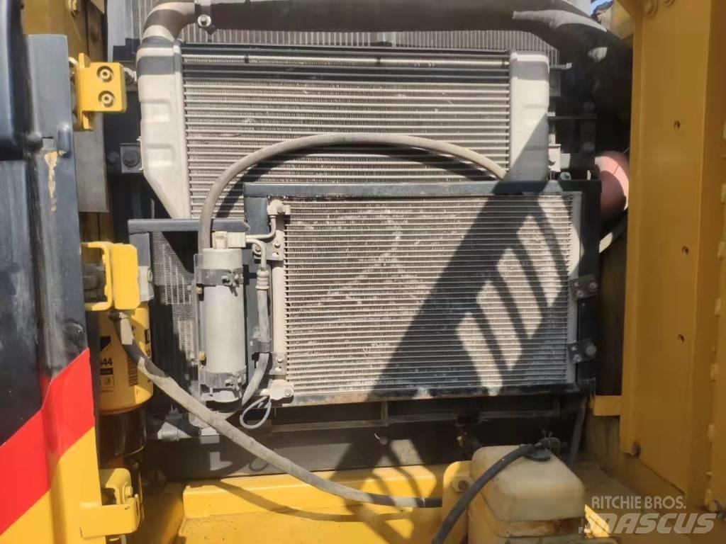 CAT 320 B 履帶式 挖土機/掘鑿機/挖掘機