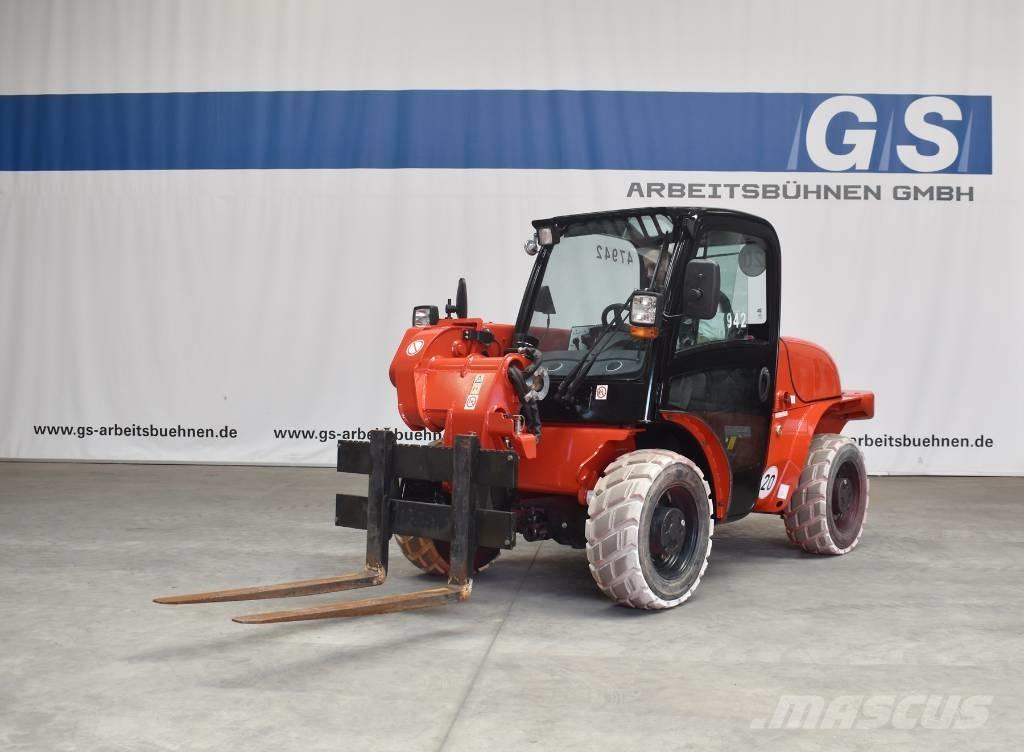 JCB 520-40 4WS 伸縮臂操作車