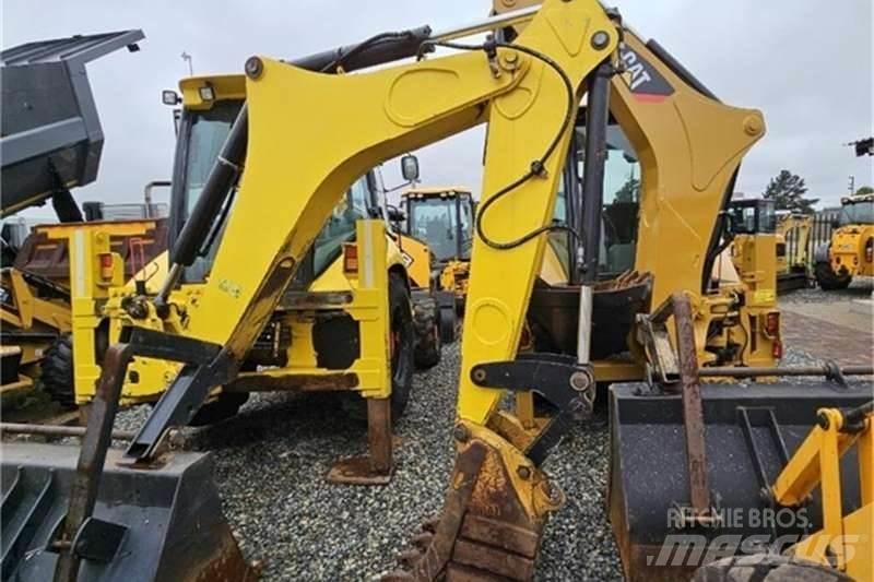 CAT 422E TLB 反鏟裝載機