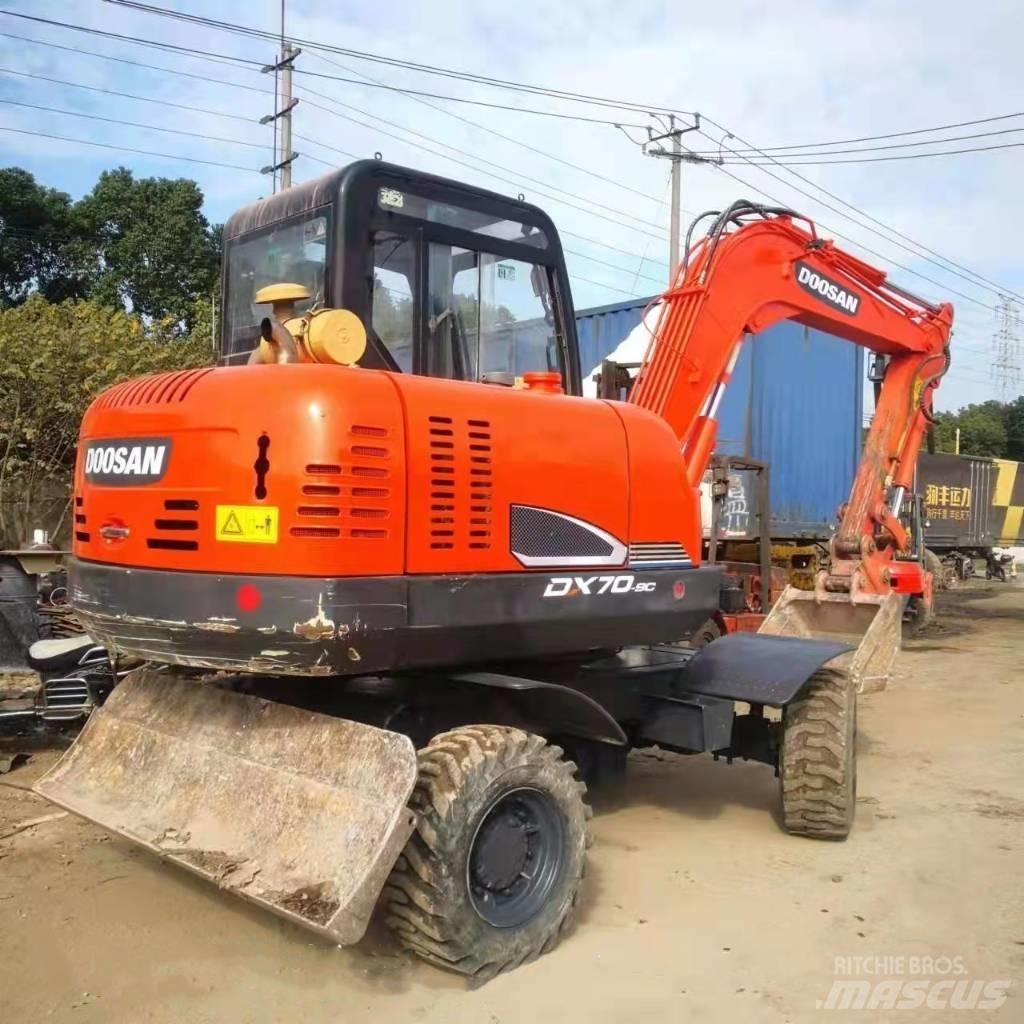 Doosan DX70W-9C 旋轉式挖土機/掘鑿機/挖掘機