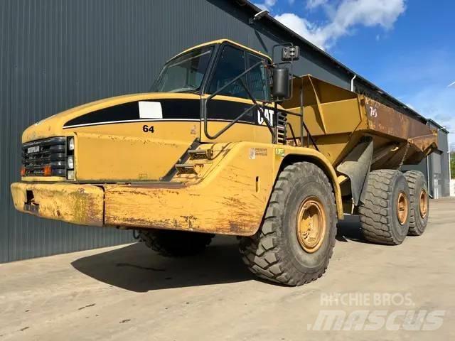 CAT 740 鉸接式起吊車