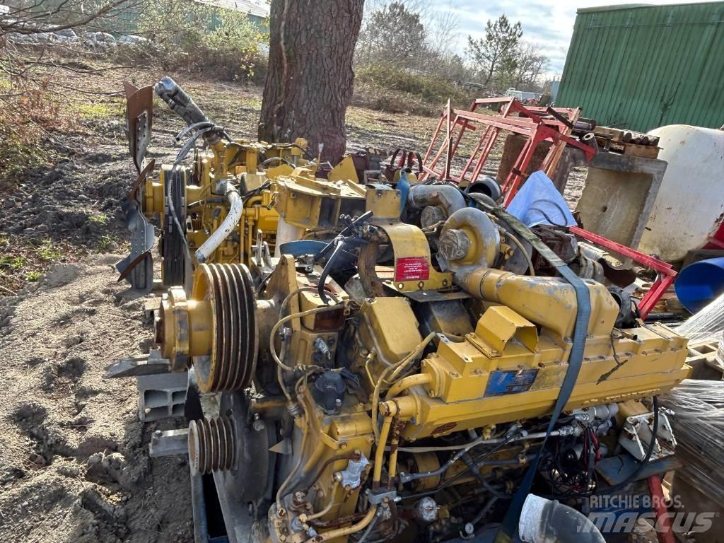 Komatsu SA12V140 引擎/發動機