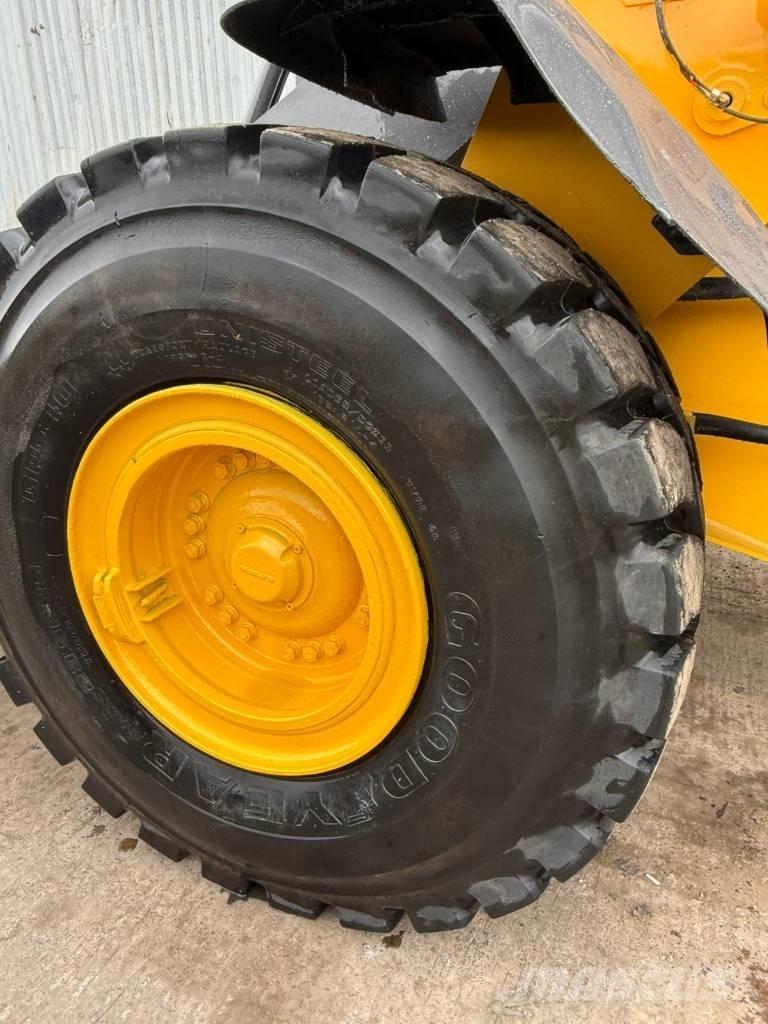 Volvo L 110 H 輪胎式裝載機