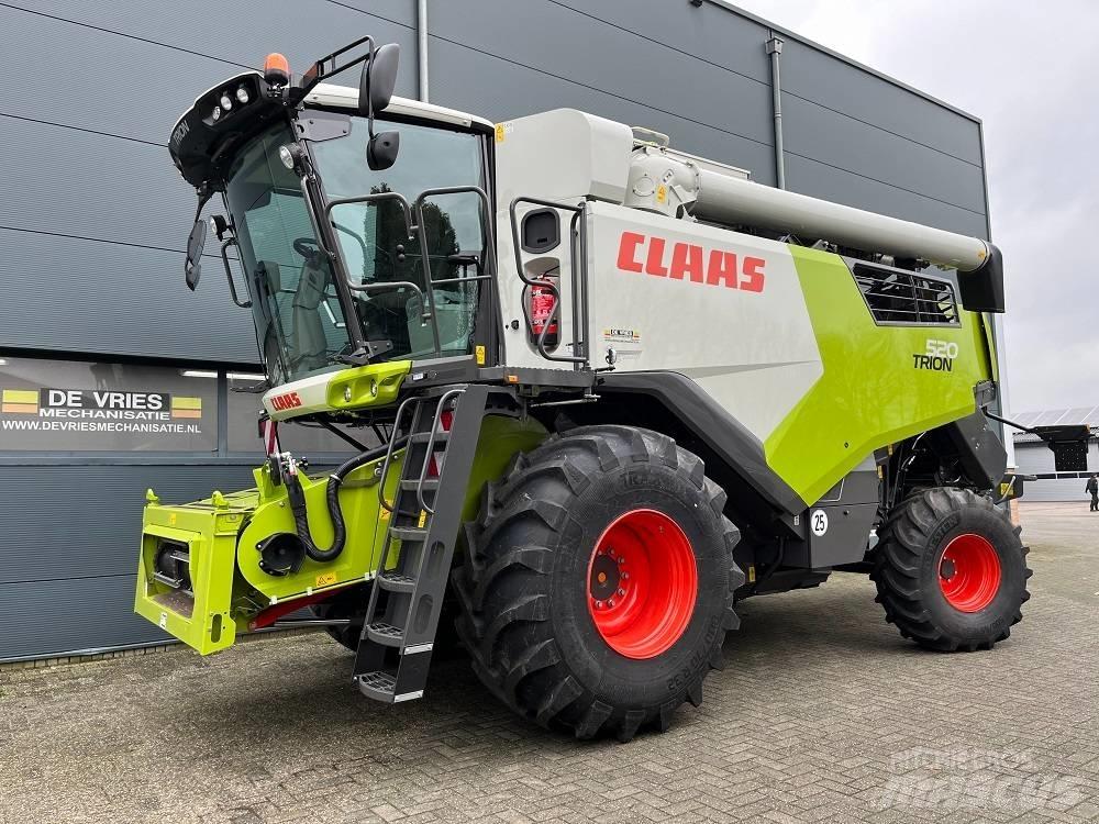 CLAAS Trion 520 聯合收穫機