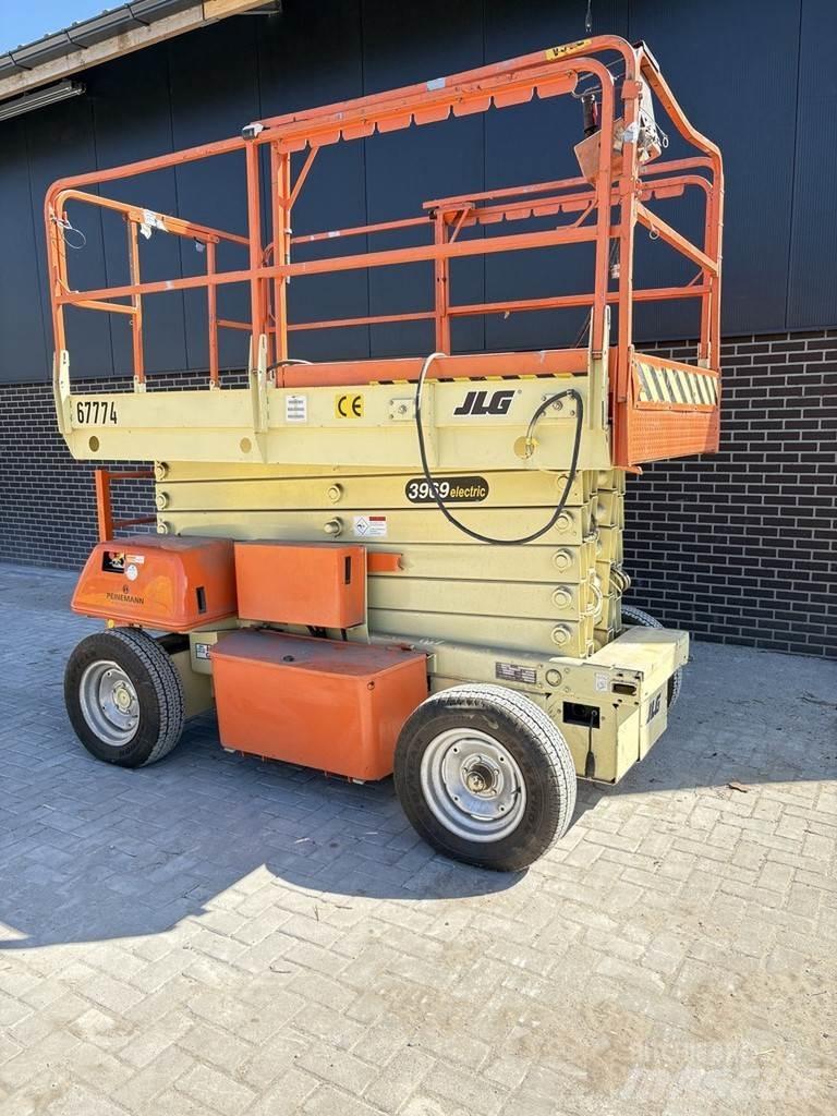 JLG 3969 剪式升降機