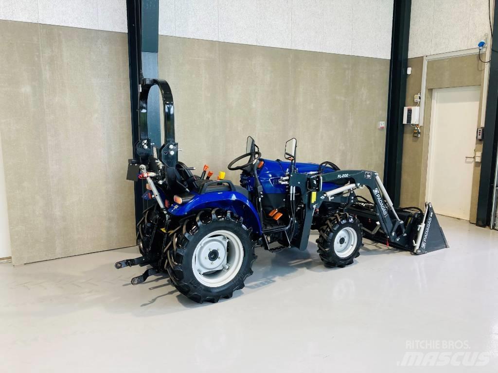 Farmtrac 26 H 4WD 曳引機