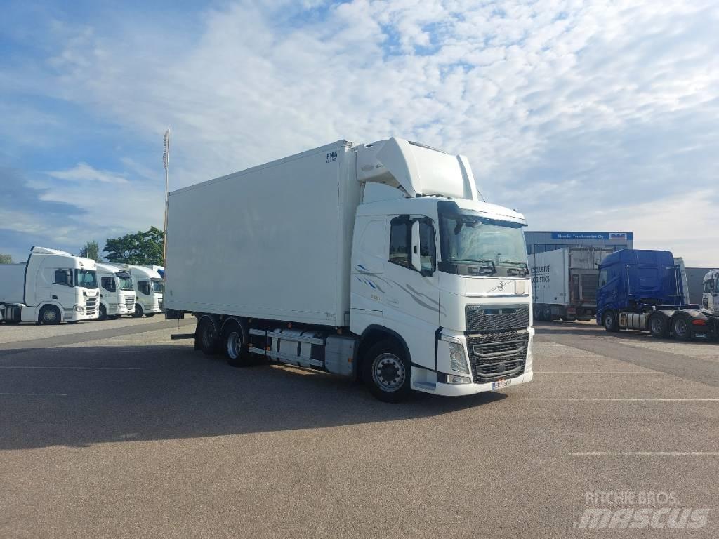 Volvo FH13 500 6x2 溫控卡車