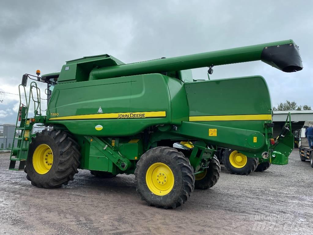 John Deere T 560 聯合收穫機