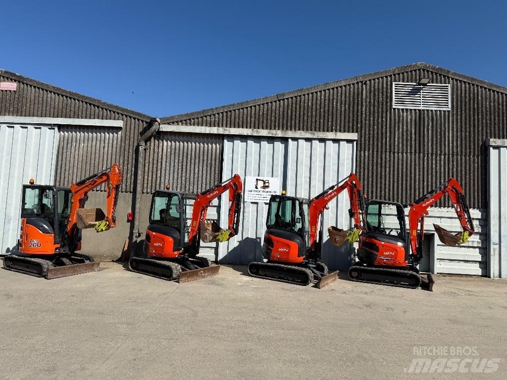 Kubota U 27 小型挖土機/掘鑿機<7t(小型挖掘機)