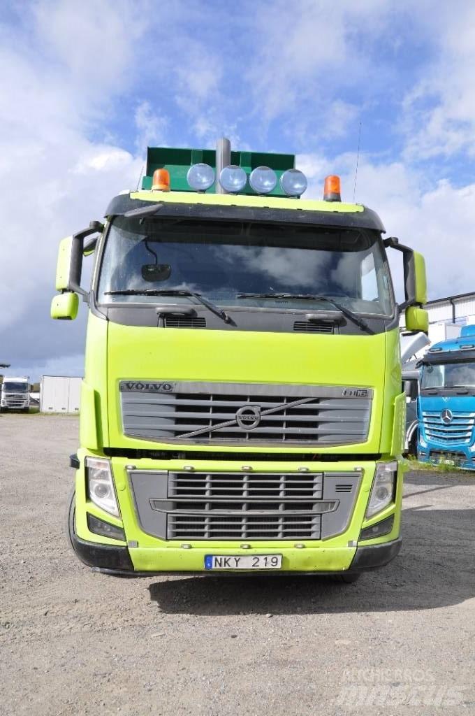 Volvo FH16 8X4 傾卸式卡車