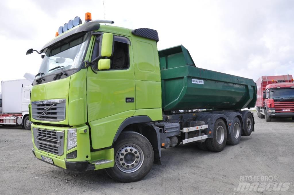Volvo FH16 8X4 傾卸式卡車