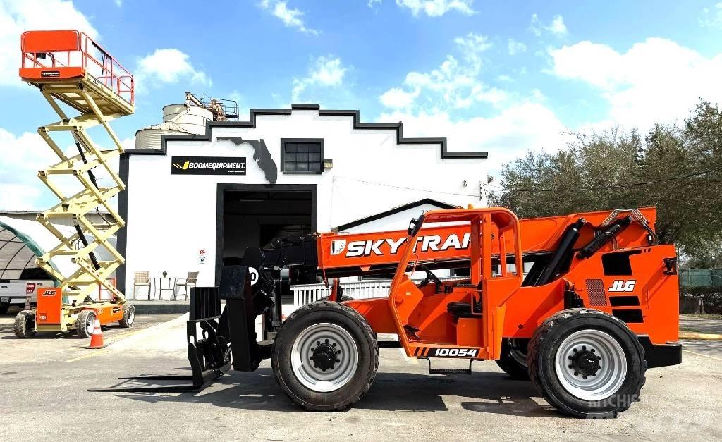 JLG 10054 伸縮臂操作車
