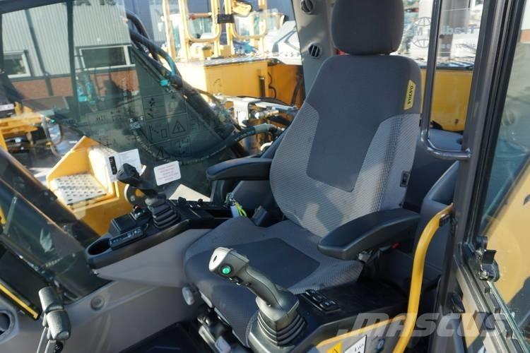 Volvo EC 250 E NL 履帶式 挖土機/掘鑿機/挖掘機