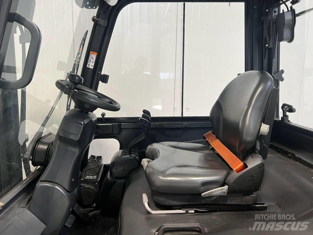 Doosan B25X-7 電動堆高機