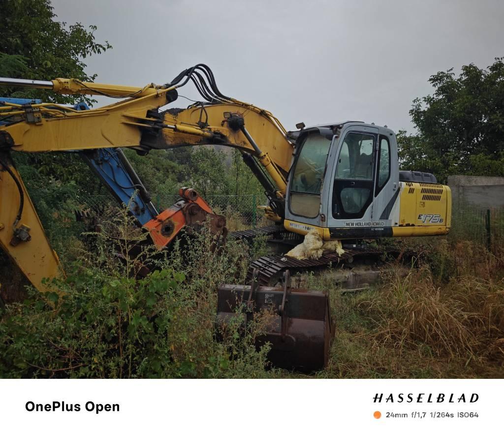 New Holland E 175 B 履帶、鏈條和車盤