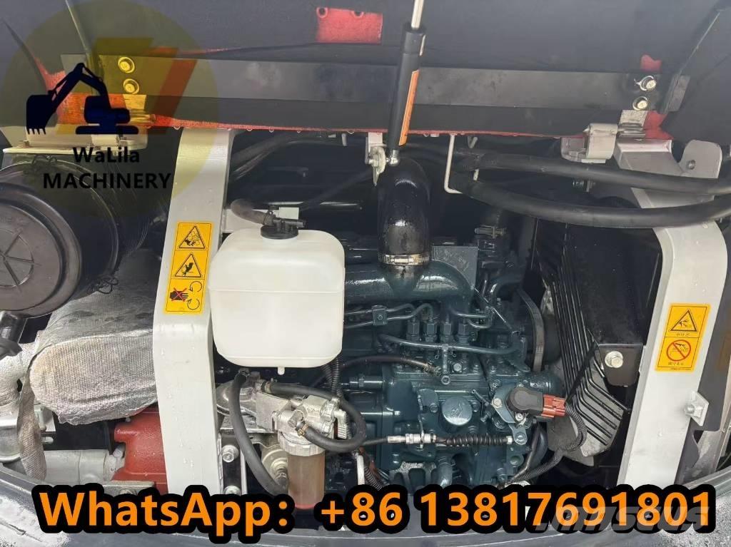 Kubota KX 057-4 小型挖土機/掘鑿機<7t(小型挖掘機)