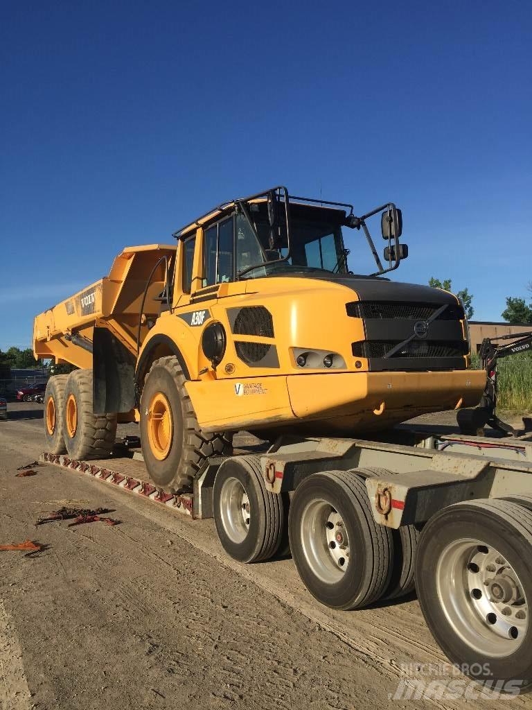 Volvo A 30 F 鉸接式起吊車